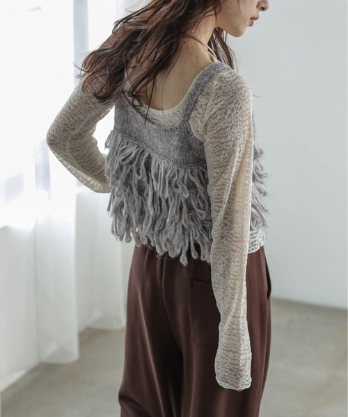 AMELY(エミリー)の「ループフリンジニットビスチェ(キャミソール・レディース・モカ/ブラック/アイボリー/グレー・フリー)」の13枚目の写真