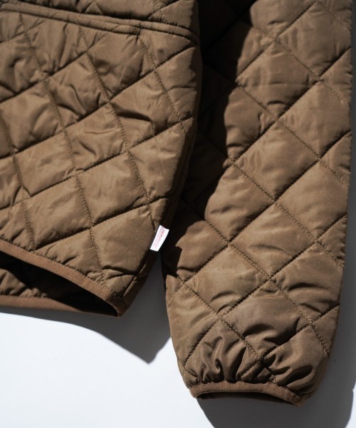 PENNEYS（ぺニーズ）の「PENNEY'S ぺニーズ / THE FOX STANDARD QUILT CREW CARDIGAN（ナイロンジャケット・メンズ・ネイビー/グレー/ブラック/ブラウン・MEDIUM/LARGE）」の12枚目の写真