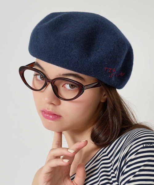 TINA：JOJUN（ティーナジョジュン）の「刺繍入り ベレー帽 TINA：JOJUN（ハンチング/ベレー帽・レディース・グレー/ネイビー・F）」の2枚目の写真
