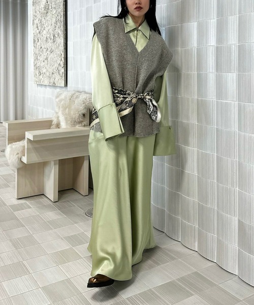 アメリヴィンテージKNIT VEST SET SATIN DRESS KNIT VEST SET SATIN DRESS（ドレス）｜Ameri（アメリ）のファッション