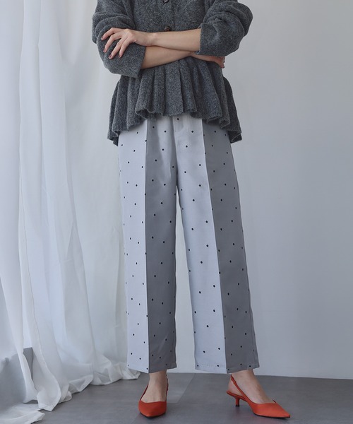 ELFRANK(エルフランク)の「ドットジャガード ストレート セミワイドパンツ【洗える】(スラックス・レディース・グレー系/ブラック系・S/L/M)」の2枚目の写真
