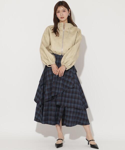 AND COUTURE(アンドクチュール)の「フェイクレザーブルゾン(ブルゾン・レディース・ベージュ/ブラック/ブラウン・FREE)」の15枚目の写真