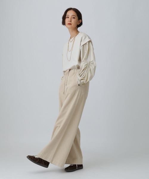 LEPSIM(レプシィム)の「袖キャザー異素材プルオーバー 582457(Tシャツ/カットソー・レディース・ブラック/ライトグレー/アイボリー・FREE)」の8枚目の写真