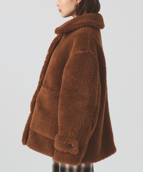 Ray BEAMS（レイビームス）の「ボア ビッグ ポケット ハーフ コート（その他アウター・レディース・ダークブラウン/オフホワイト・0/1）」の13枚目の写真