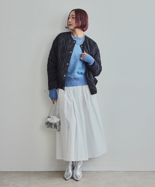 LHELBIE(レルビエ)の「ライトパファージャケット(ノーカラージャケット・レディース・カーキ/ブラック/オフホワイト・M)」の8枚目の写真