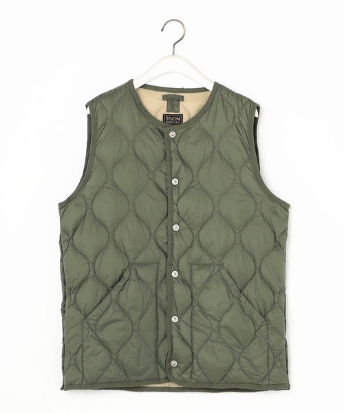 Grand PARK（グランドパーク）の「【TAION】ミリタリークルーネックダウンベスト（ダウンベスト・レディース・オリーブ/ダークグレー/ベージュ/オフホワイト・FREE）」の4枚目の写真