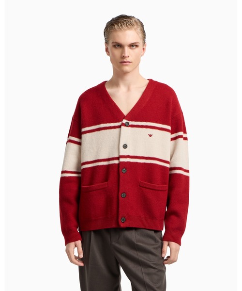 EMPORIO ARMANI(エンポリオアルマーニ)の「【エンポリオ アルマーニ】Vネックカーディガン バージンウール プラッシュニット(カーディガン/ボレロ・メンズ・ネイビー/レッド・X-LARGE/SMALL/MEDIUM/LARGE/X-SMALL)」の2枚目の写真