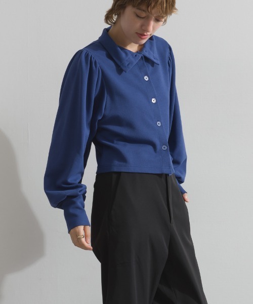 enhaut(アンオート)の「天竺編みスウェッティ パフスリーブ クロップド丈 カーディガン(Tシャツ/カットソー・レディース・ブラック/杢グレー/ブルー/ブラウン/レッド・FREE)」の20枚目の写真