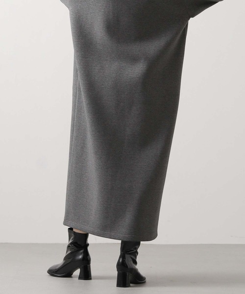 Gready Brilliant（グレディブリリアン）の「ハーフジップカットワンピ（ワンピース・レディース・トップグレー/キャメル・38）」の12枚目の写真