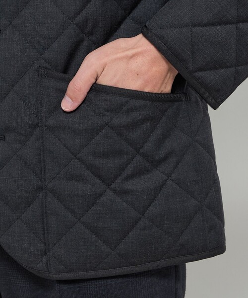 MACKINTOSH LONDON(マッキントッシュ ロンドン)の「【WEB・一部店舗限定】【WATSON】サキソニーツイルキルティングブルゾン(ブルゾン・メンズ・ネイビー/チャコールグレー・36/38/40/42)」の9枚目の写真