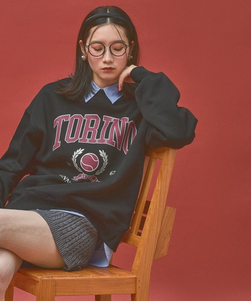 Kappa(カッパ)の「≪Kappa×and ST ウェルネスクラブ≫Tennis Clubデザインスウェット (ユニセックス)(スウェット・レディース・ブラック/ホワイト/グレー・LARGE/SMALL/MEDIUM)」の6枚目の写真