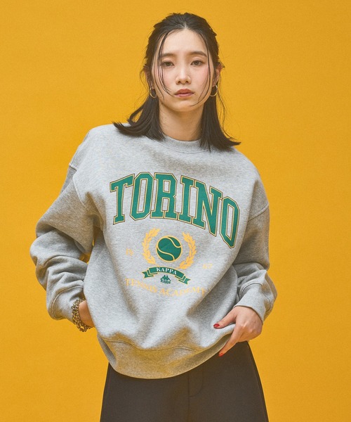 Kappa(カッパ)の「≪Kappa×and ST ウェルネスクラブ≫Tennis Clubデザインスウェット (ユニセックス)(スウェット・レディース・ブラック/ホワイト/グレー・LARGE/SMALL/MEDIUM)」の19枚目の写真