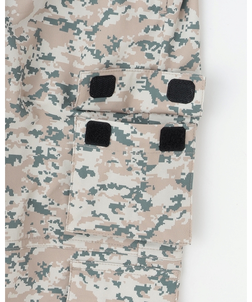 XLARGE KIDS（エクストララージキッズ）の「ダブルポケットカーゴパンツ（カーゴパンツ・キッズ・ブラック/カラフル・90cm/130cm/140cm/120cm/110cm/100cm）」の8枚目の写真