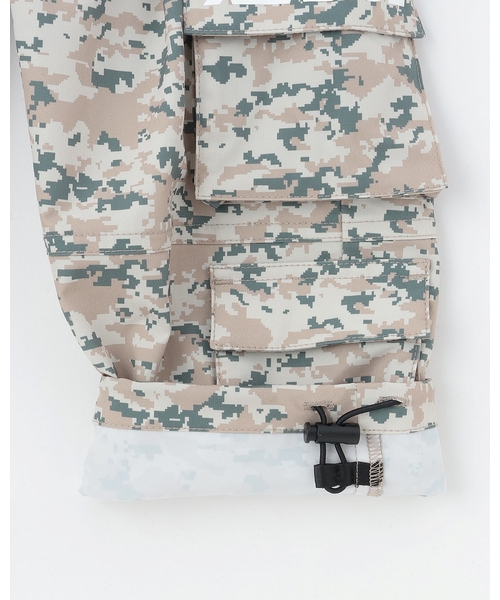 XLARGE KIDS（エクストララージキッズ）の「ダブルポケットカーゴパンツ（カーゴパンツ・キッズ・ブラック/カラフル・90cm/130cm/140cm/120cm/110cm/100cm）」の10枚目の写真