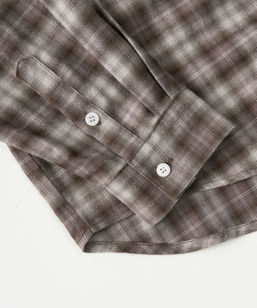 TOFFEE(トフィー)の「オンブレチェックシャツ (ブラウンパープル)(シャツ/ブラウス・メンズ・その他・MEDIUM/LARGE/X-LARGE)」の7枚目の写真