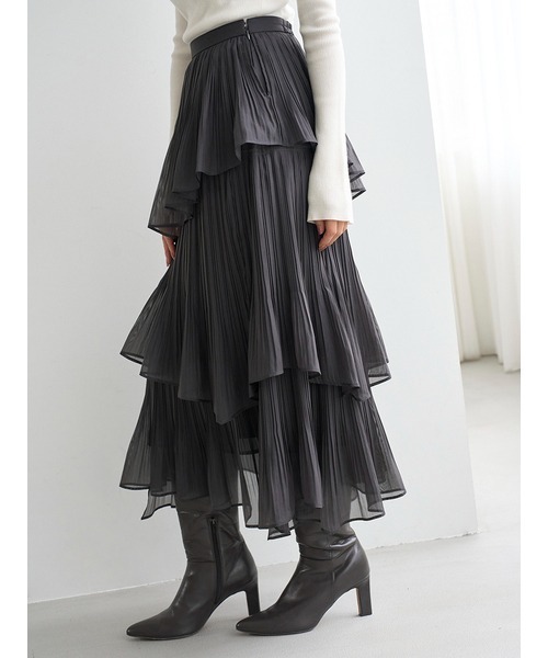 SNIDEL（スナイデル）の「Sustainableプリーツティアードロングスカート（スカート・レディース・チャコールグレー/アイボリー/ドット・0/1）」の14枚目の写真