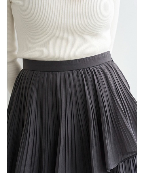 SNIDEL（スナイデル）の「Sustainableプリーツティアードロングスカート（スカート・レディース・チャコールグレー/アイボリー/ドット・0/1）」の16枚目の写真