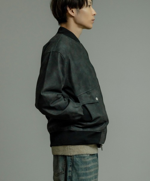 improves(インプローブス)の「スエード調 MA-1 ジャケット(MA-1・メンズ・ブラック/グレー・MEDIUM/LARGE)」の5枚目の写真