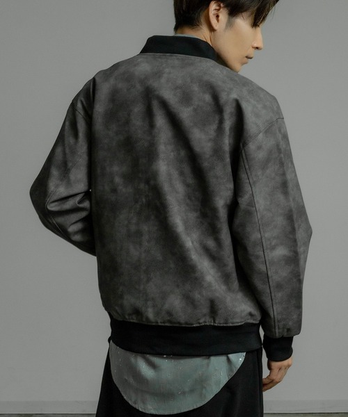 improves(インプローブス)の「スエード調 MA-1 ジャケット(MA-1・メンズ・ブラック/グレー・MEDIUM/LARGE)」の11枚目の写真