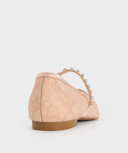 CHARLES & KEITH(チャールズ & キース)の「レース&サテン クリスタルエンベリッシュド メリージェーンフラット(パンプス・レディース・アイボリー/ブラック系その他2・25cm/24.5cm/23.5cm/23cm/22.5cm/25.5cm)」の4枚目の写真