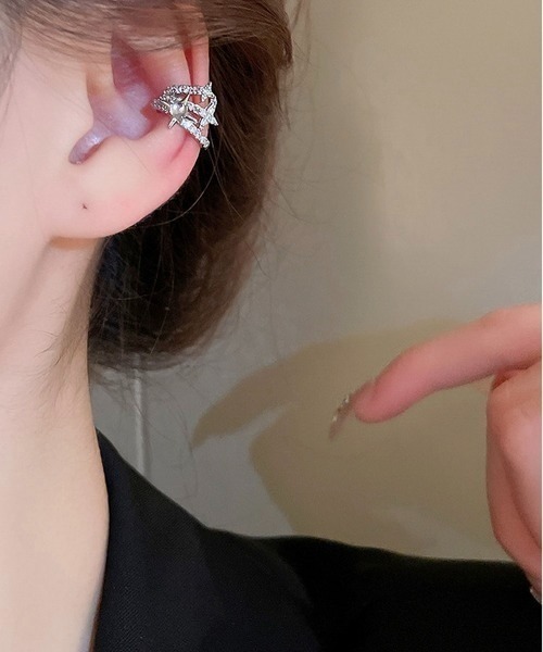 Burner（バーナー）の「【Sonu jewelry（ソヌジュエリー）】スターチャーム ビジューイヤーカフ 2点セット oku-ecuf-3-7（イヤーカフ・レディース・シルバー・FREE）」の3枚目の写真
