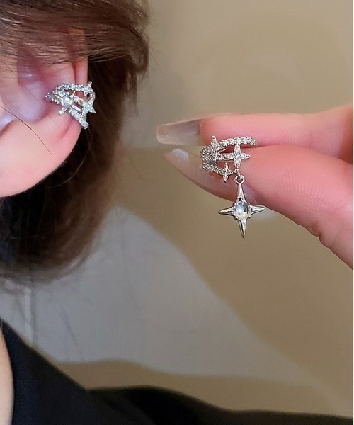 Burner（バーナー）の「【Sonu jewelry（ソヌジュエリー）】スターチャーム ビジューイヤーカフ 2点セット oku-ecuf-3-7（イヤーカフ・レディース・シルバー・FREE）」の2枚目の写真