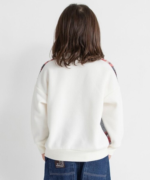 BRANSHES(ブランシェス)の「【あったか】ボア切替裏起毛トレーナー(スウェット・キッズ・アイボリー/ブラック・80/100/110/90/140/130/120/150)」の6枚目の写真