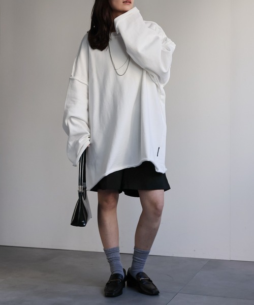 ap retro(アプレトロ)の「オーバーサイズプルオーバー/スウェット(スウェット・レディース・ピンク/イエロー/ネイビー/オートミール/ブラック/オフホワイト・FREE)」の19枚目の写真