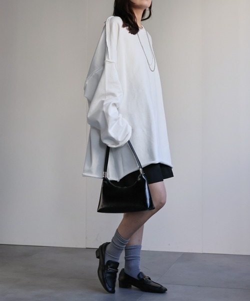 ap retro(アプレトロ)の「オーバーサイズプルオーバー/スウェット(スウェット・レディース・ピンク/イエロー/ネイビー/オートミール/ブラック/オフホワイト・FREE)」の21枚目の写真