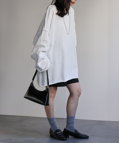 ap retro(アプレトロ)の「オーバーサイズプルオーバー/スウェット(スウェット・レディース・ピンク/イエロー/ネイビー/オートミール/ブラック/オフホワイト・FREE)」の22枚目の写真