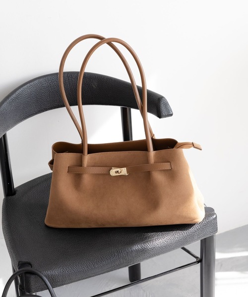 Elura(エルーラ)の「ワイドリュクスベルトトート/633018(ハンドバッグ・レディース・ブラック/キャメル・FREE)」の21枚目の写真