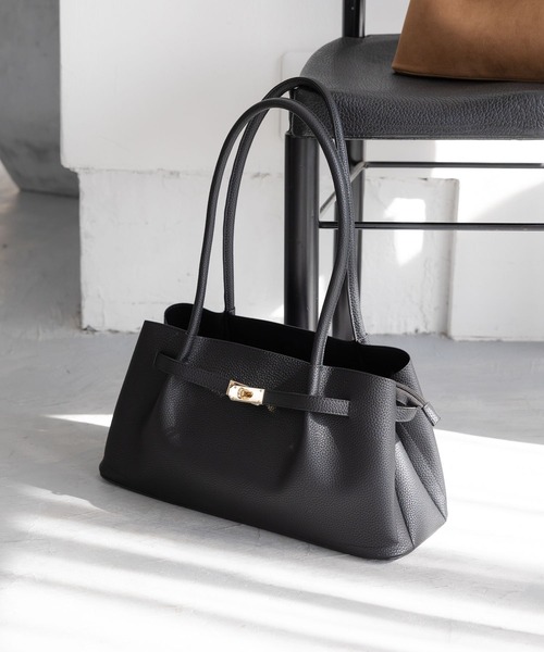 Elura(エルーラ)の「ワイドリュクスベルトトート/633018(ハンドバッグ・レディース・ブラック/キャメル・FREE)」の20枚目の写真