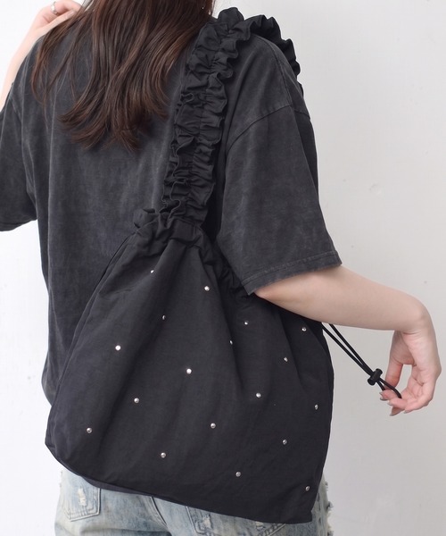 styiro(スタイロ)の「くしゅくしゅショルダー ドロストトートバッグ(トートバッグ・レディース・ブラック/アイボリー/ライトブルー・FREE)」の5枚目の写真