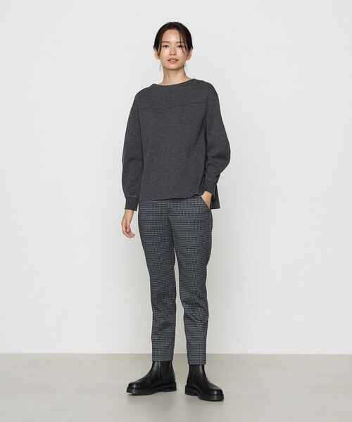 Gabardine K.T（ギャバジンケーティー）の「〔 +サイズ 〕 ハイテンション のびのびあったか裏起毛パンツ（その他パンツ・レディース・ライトグレー系・13号）」の4枚目の写真