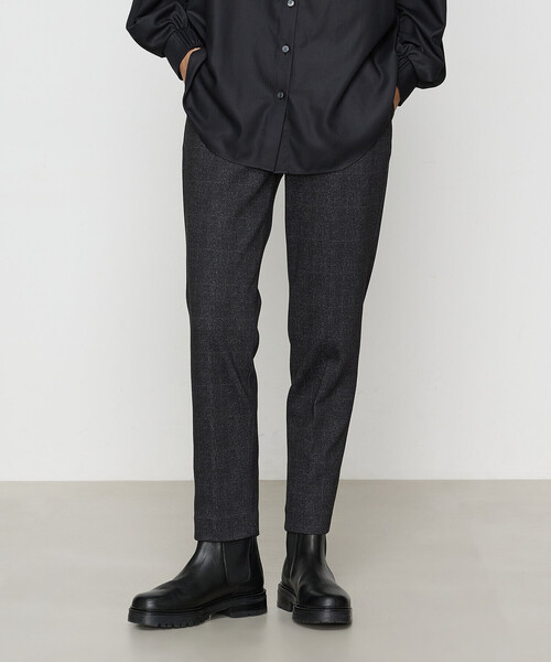 Gabardine K.T（ギャバジンケーティー）の「〔 +サイズ 〕 ハイテンション のびのびあったか裏起毛パンツ（その他パンツ・レディース・ライトグレー系・13号）」の16枚目の写真