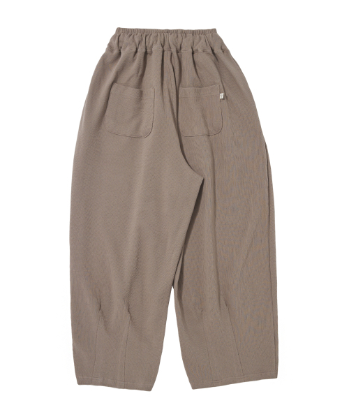 A NOTHING(アナッシング)の「PIN-KNIT BALLOON PANTS (Beige)(スウェットパンツ・レディース・その他・MEDIUM/LARGE)」の2枚目の写真