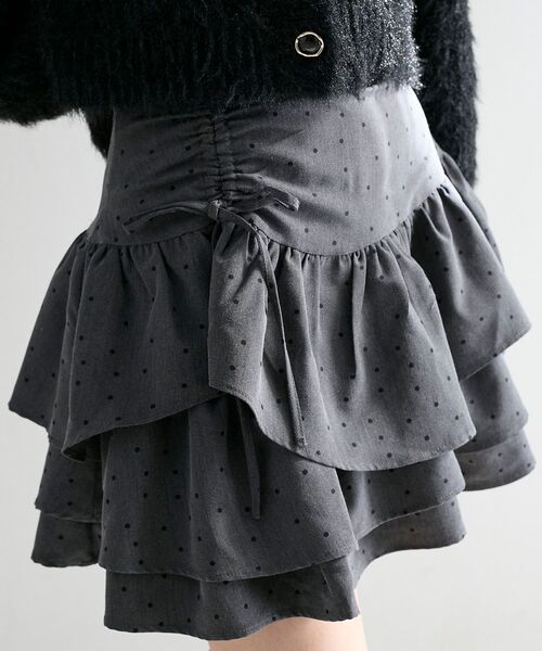 MAJESTIC LEGON（マジェスティックレゴン）の「アシメドロストスカパン（スカート・レディース・ブラック/グレー系その他/アイボリー/ホワイト系その他2・MEDIUM）」の4枚目の写真