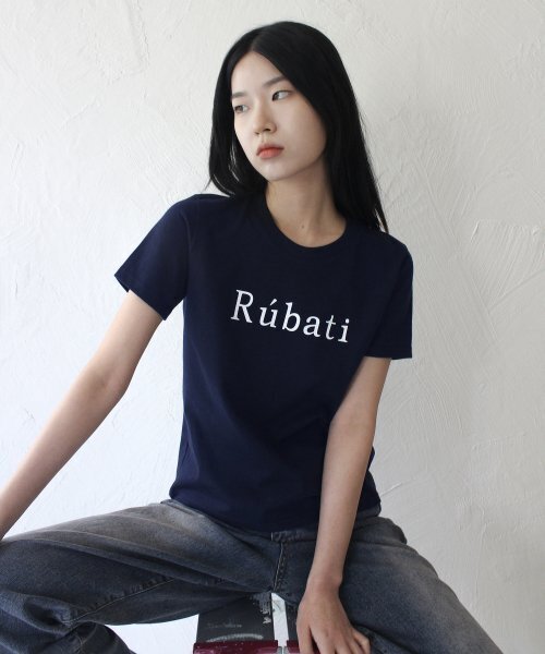 RUBATI(ルバティ)の「セリフルバティロゴTシャツ_ネイビー(Tシャツ/カットソー・レディース・その他・size2/size1)」の2枚目の写真