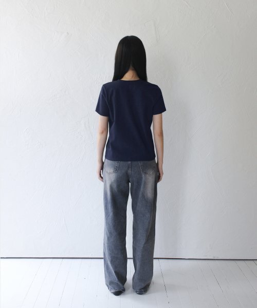 RUBATI(ルバティ)の「セリフルバティロゴTシャツ_ネイビー(Tシャツ/カットソー・レディース・その他・size2/size1)」の9枚目の写真