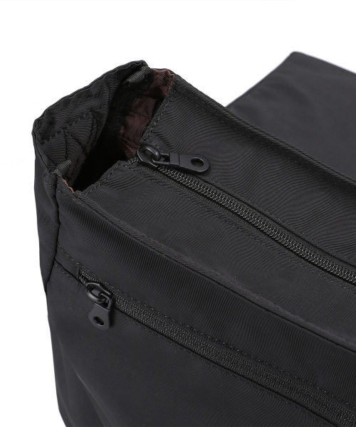 SSRL(シエスタ ロイヤル レーベル)の「Ideal Messenger Bag / Black(メッセンジャーバッグ・レディース・その他・FREE)」の8枚目の写真