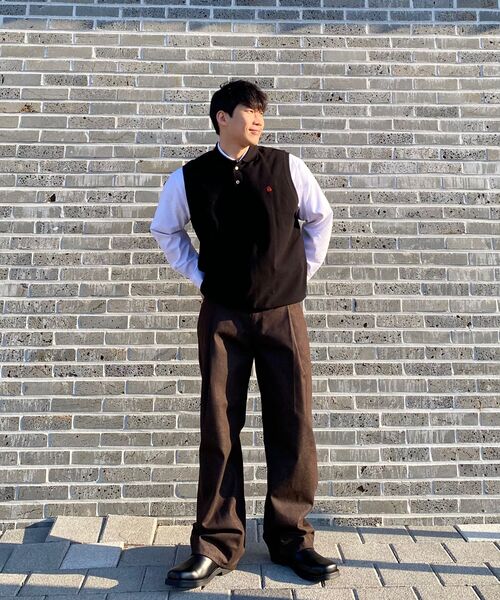 DECET(デケト)の「Deep Pleats Wide Jeans DCPT030CPBrown(その他パンツ・レディース・その他・26/28/30/32/34)」の2枚目の写真