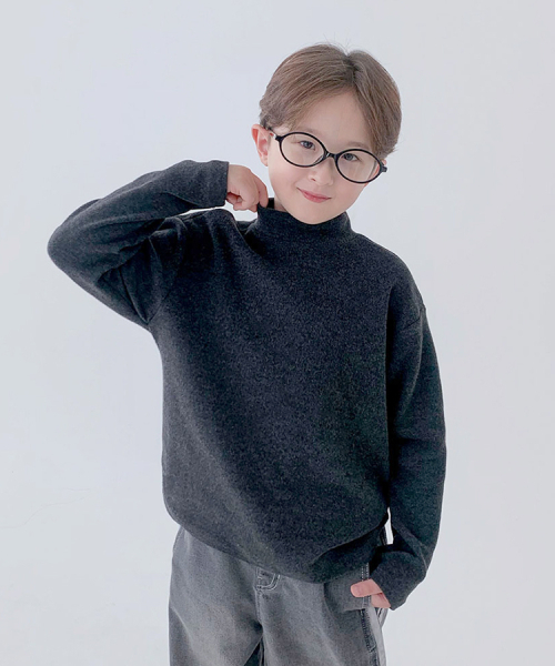 BERRYCLOSET（ベリークローゼット）の「[起毛] ベーグルピーチポラTシャツ（Tシャツ/カットソー・レディース・ブラック/ベージュ/アイボリー/チャコール・7号/09号/11号/13号/17号）」の6枚目の写真