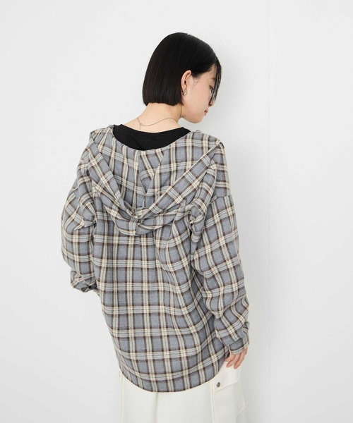 Mac-House(マックハウス)の「Idnes フードネルチェックシャツ(シャツ/ブラウス・レディース・グレー系1/グレー系2/ブラウン系・FREE)」の14枚目の写真