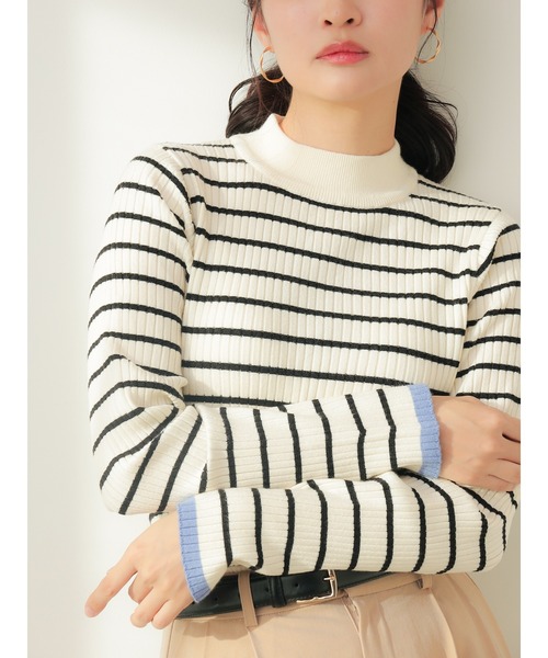 Te chichi（テチチ）の「【ZOZO限定】配色リブニットプルオーバー（ニット/セーター・レディース・グリーン/レッド/グレー/クリーム/オフホワイト/モカ/ラベンダー/ネイビー/ブラック/サックスブルー・F）」の5枚目の写真