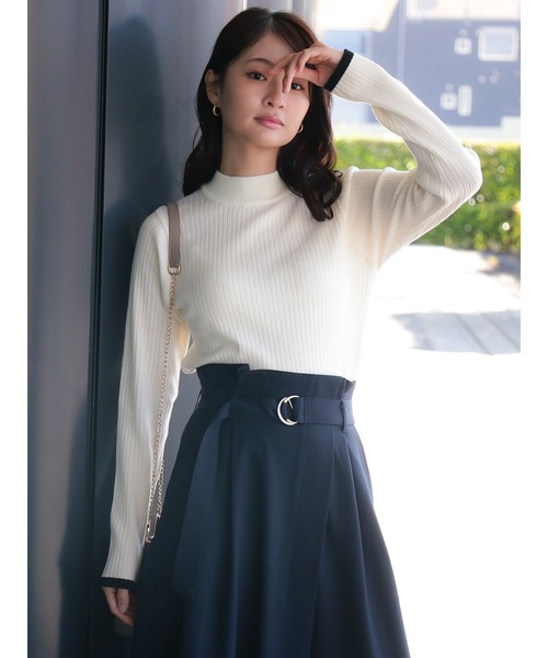 Te chichi（テチチ）の「【ZOZO限定】配色リブニットプルオーバー（ニット/セーター・レディース・グリーン/レッド/グレー/クリーム/オフホワイト/モカ/ラベンダー/ネイビー/ブラック/サックスブルー・F）」の14枚目の写真