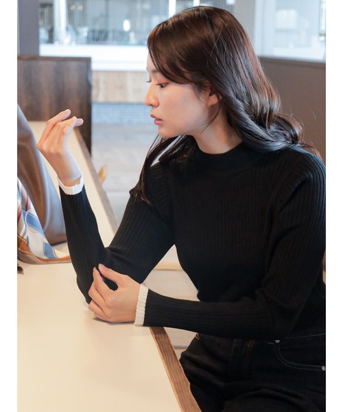 Te chichi（テチチ）の「【ZOZO限定】配色リブニットプルオーバー（ニット/セーター・レディース・グリーン/レッド/グレー/クリーム/オフホワイト/モカ/ラベンダー/ネイビー/ブラック/サックスブルー・F）」の18枚目の写真