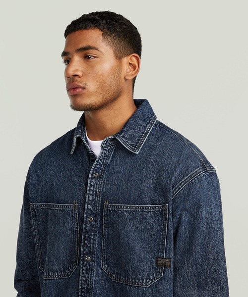 G-STAR(ジースター)の「Relaxed 2-Pocket Shirt/2ポケットリラックスオーバーサイズデニムシャツ(シャツ/ブラウス・メンズ・インディゴブルー・LARGE/X-SMALL/MEDIUM/SMALL/X-LARGE)」の2枚目の写真