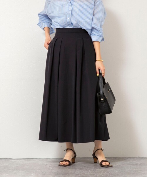 ウォッシャブルタフタタックフレアロングスカート（スカート