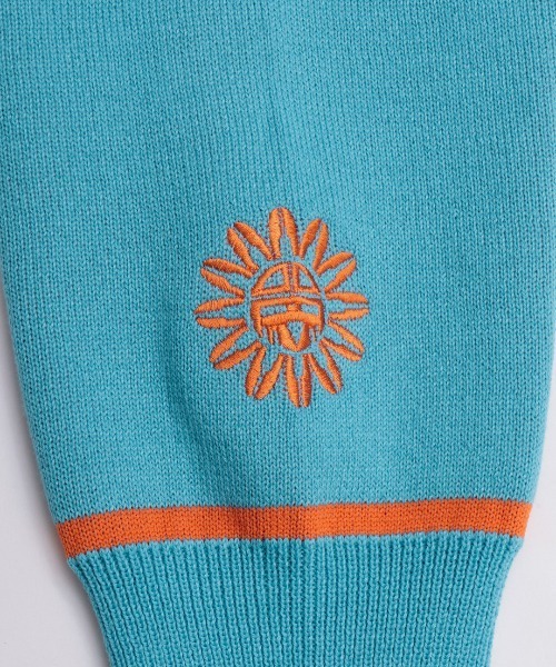 チチカカ（チチカカ）の「サンフェイスエンブロイダリー スウェットライクニットプルオーバー（ニット/セーター・レディース・ブラック/マスタード/ライトブルー・FREE）」の13枚目の写真