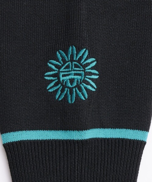 チチカカ（チチカカ）の「サンフェイスエンブロイダリー スウェットライクニットプルオーバー（ニット/セーター・レディース・ブラック/マスタード/ライトブルー・FREE）」の12枚目の写真